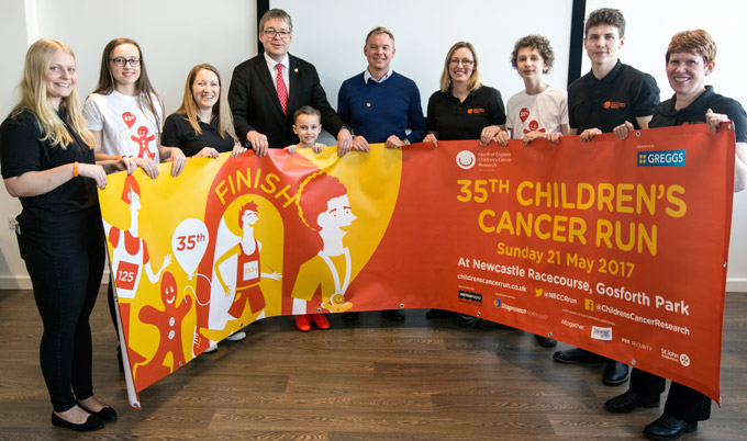 Professor Josef Vormoor with supporters of the Children's Cancer Run