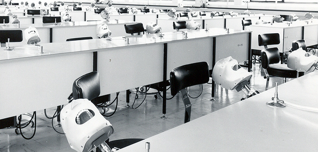The spacious new phantom head room, where students learn techniques on mannequins, circa 1978. You can see the current refurbishment of this room by taking a virtual tour of our clinical skills facility.